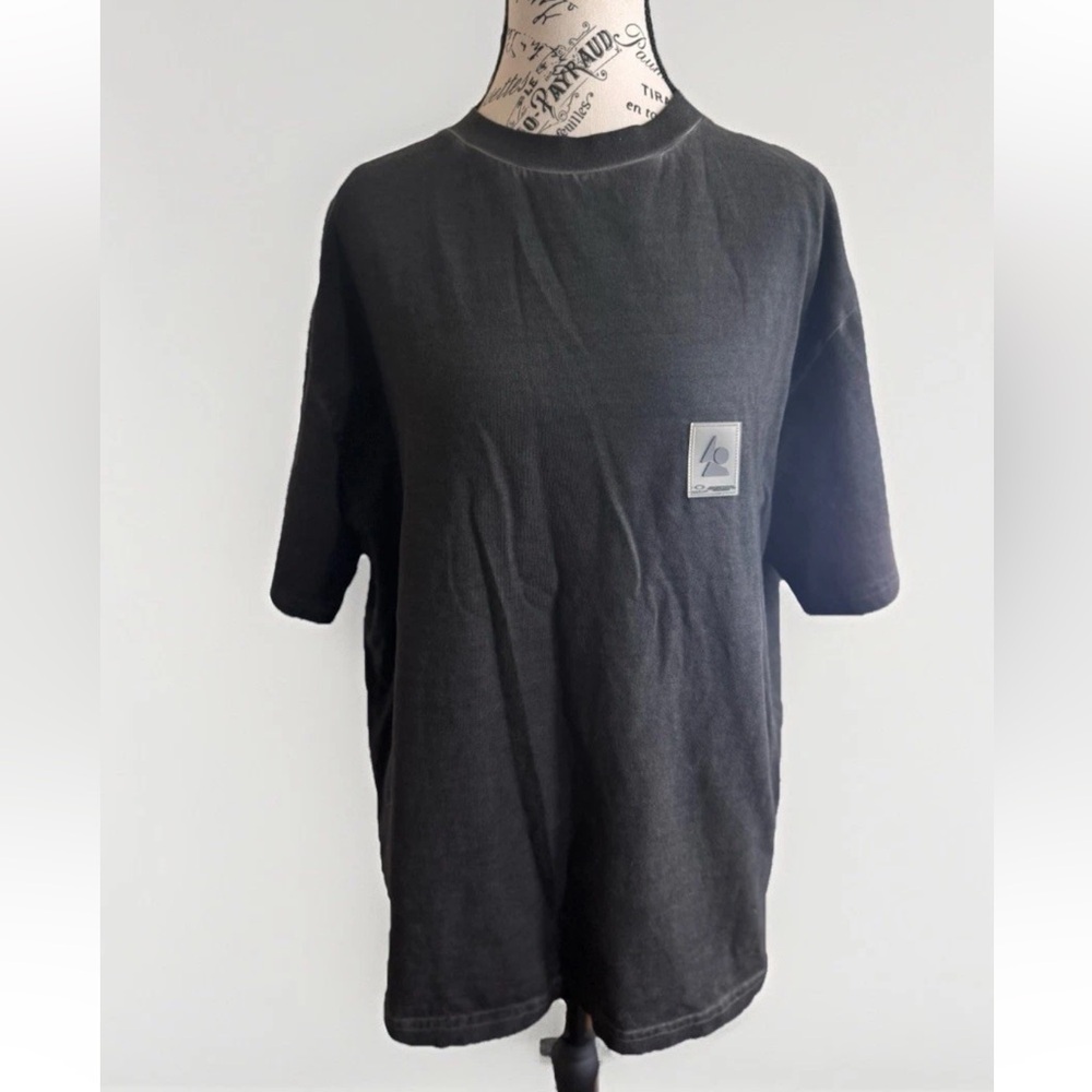 OAKLEY BY SAMUEL ROSS PATCH BLACKOUT DARK GREY T SHIRT MENS